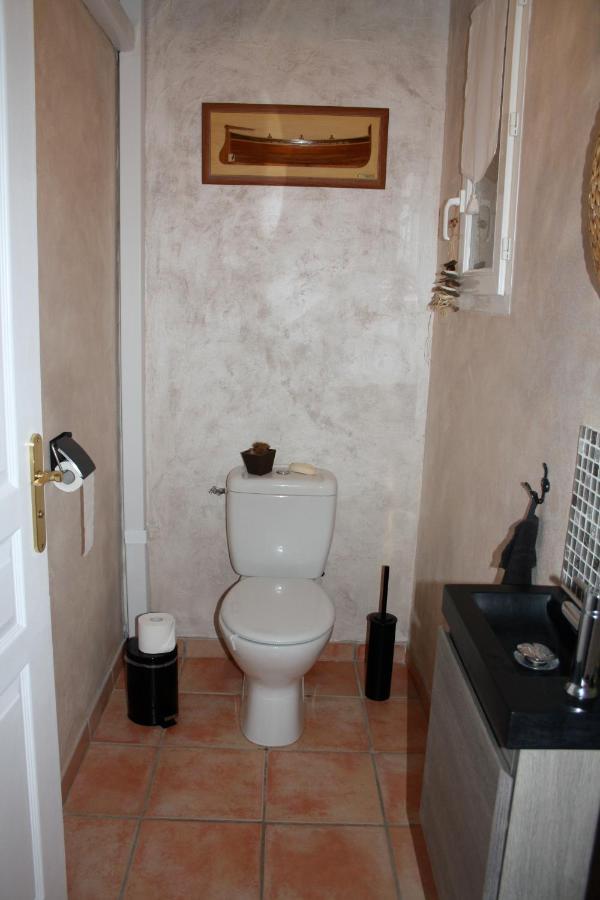 La Villa D'Olivene Cuers Zewnętrze zdjęcie